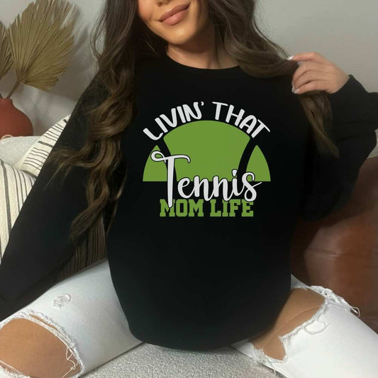 Living That Tennis Mom Life🎾 Tennis Mom Shirt