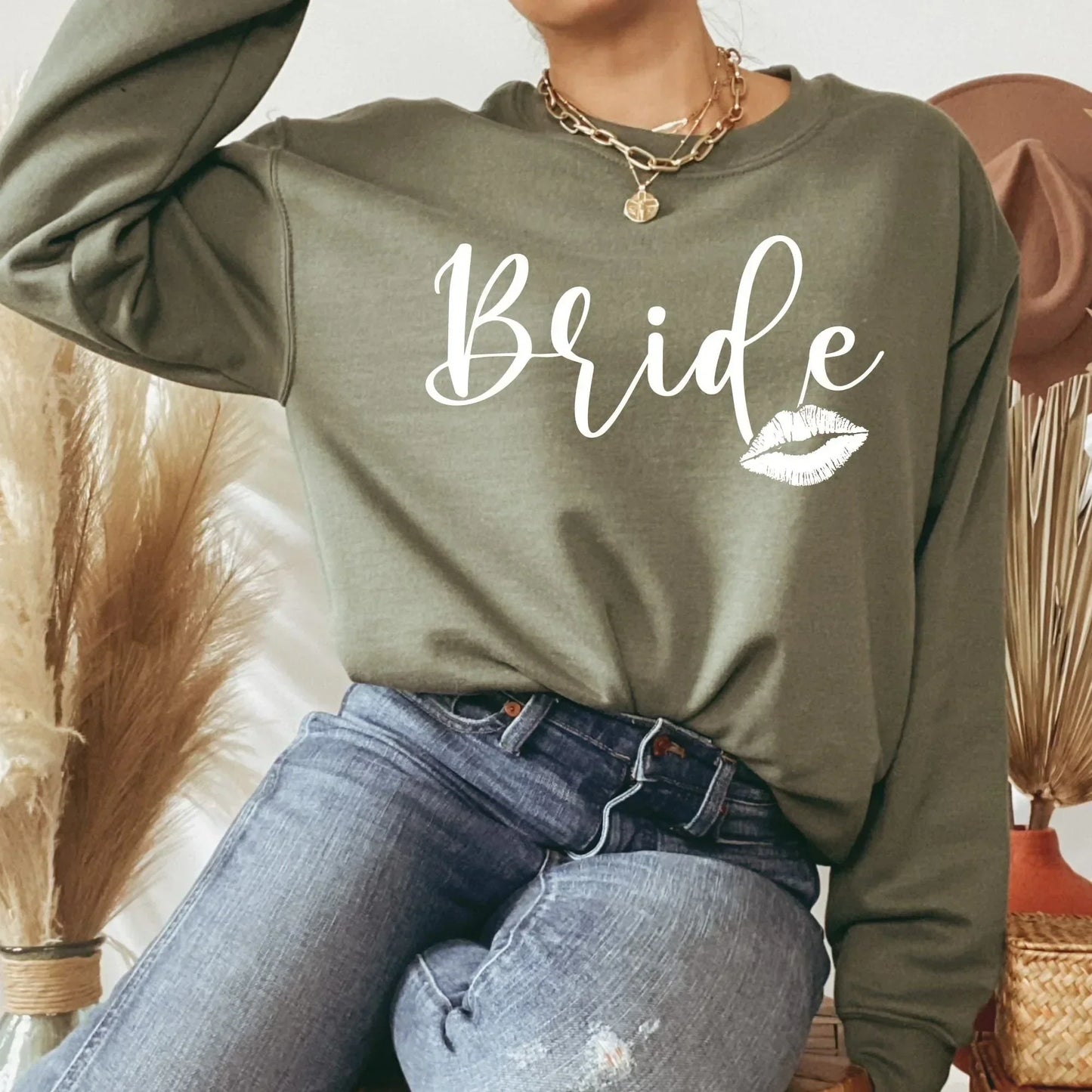 Bride Sweatshirt, Future Mrs Custom, Wifey Sweatshirt, Getting Ready Outfit, Team Bride Shirt, Wife Hoodie, Gift for Bride, Crewneck Sweater