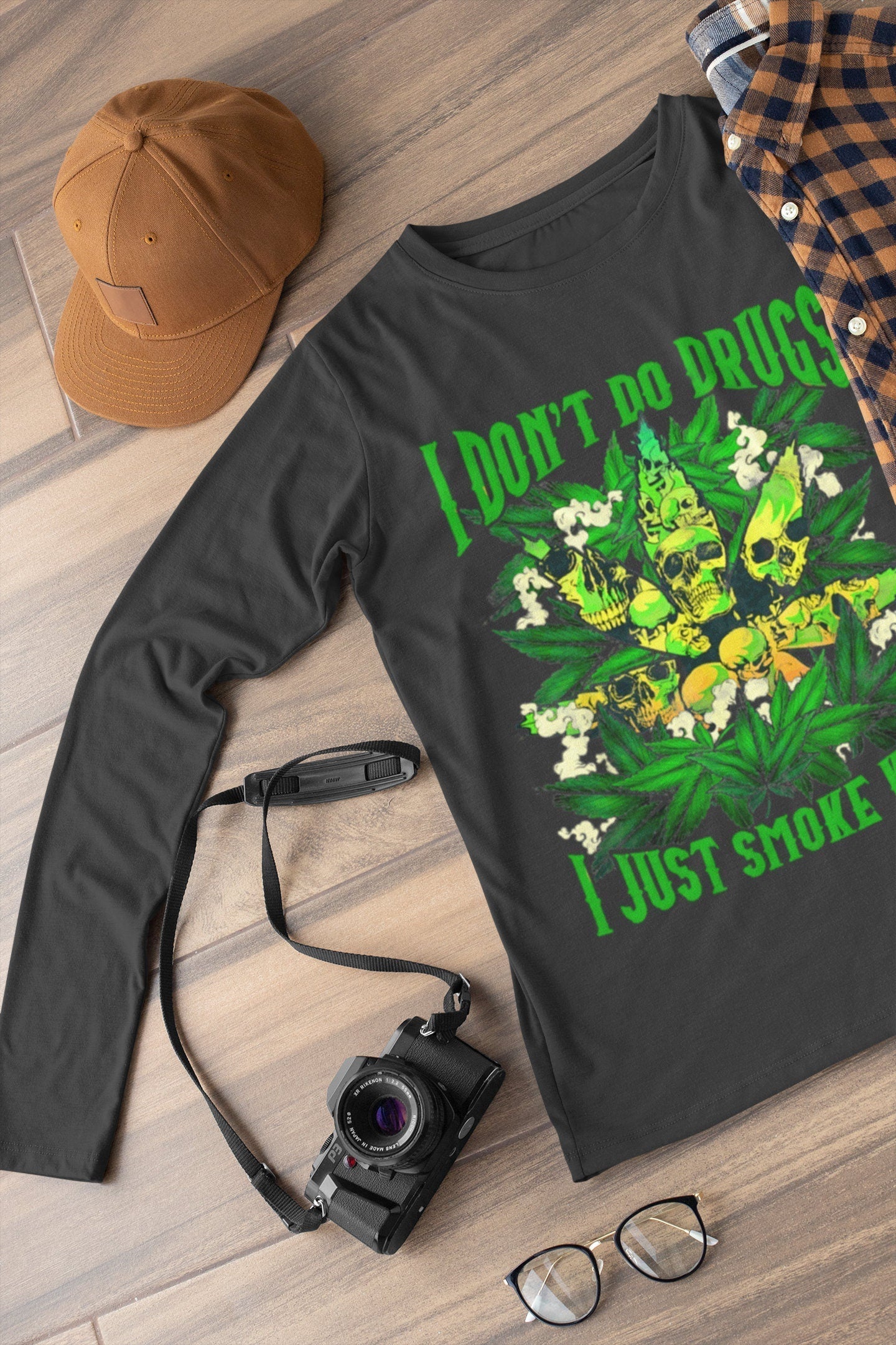 I Don't Do Drugs I Just Smoke Weed, Funny Stoner Shirt HMDesignStudioUS