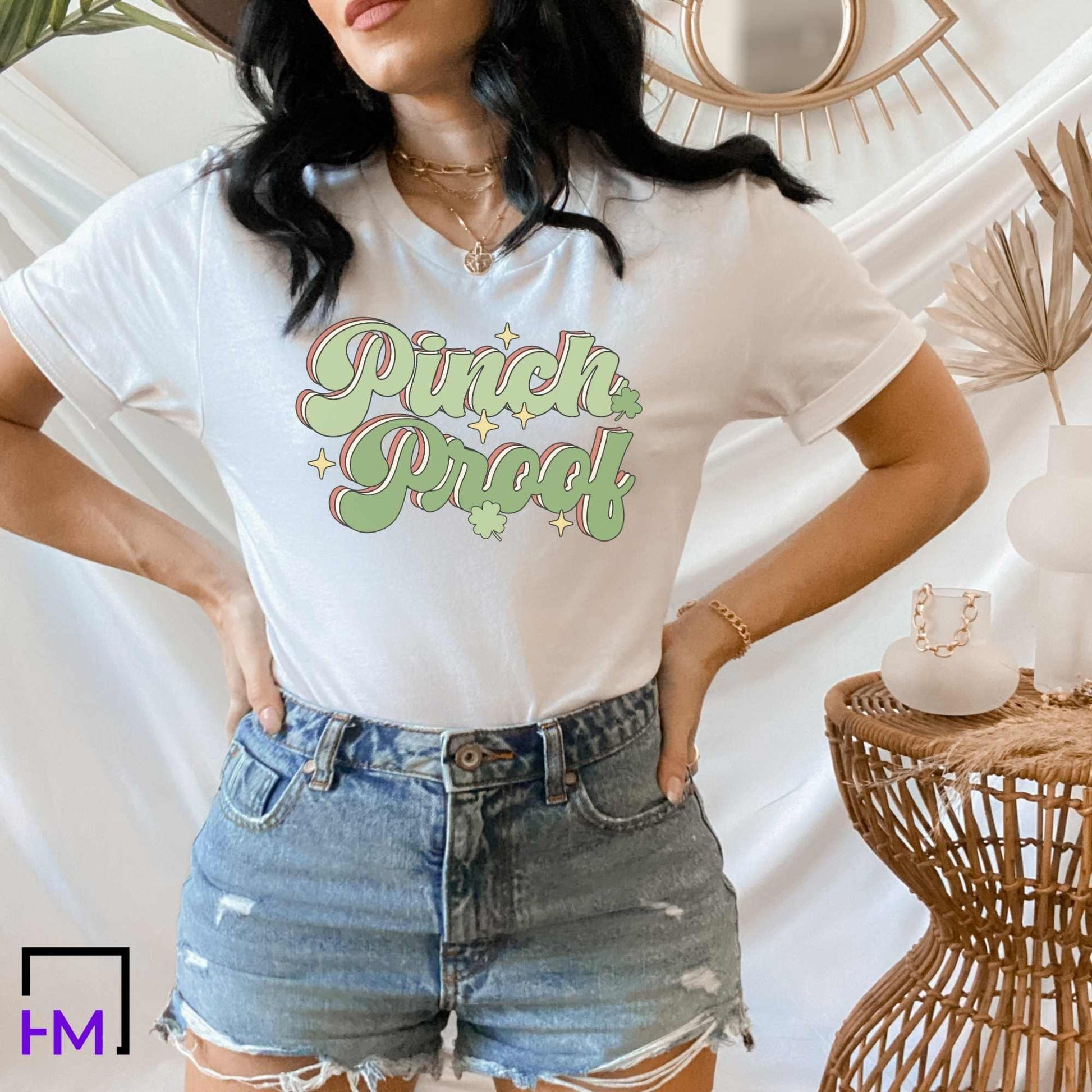 Women's St Patrick's Day T-Shirt – Lucky Shamrock Funny Irish Graphic Tee