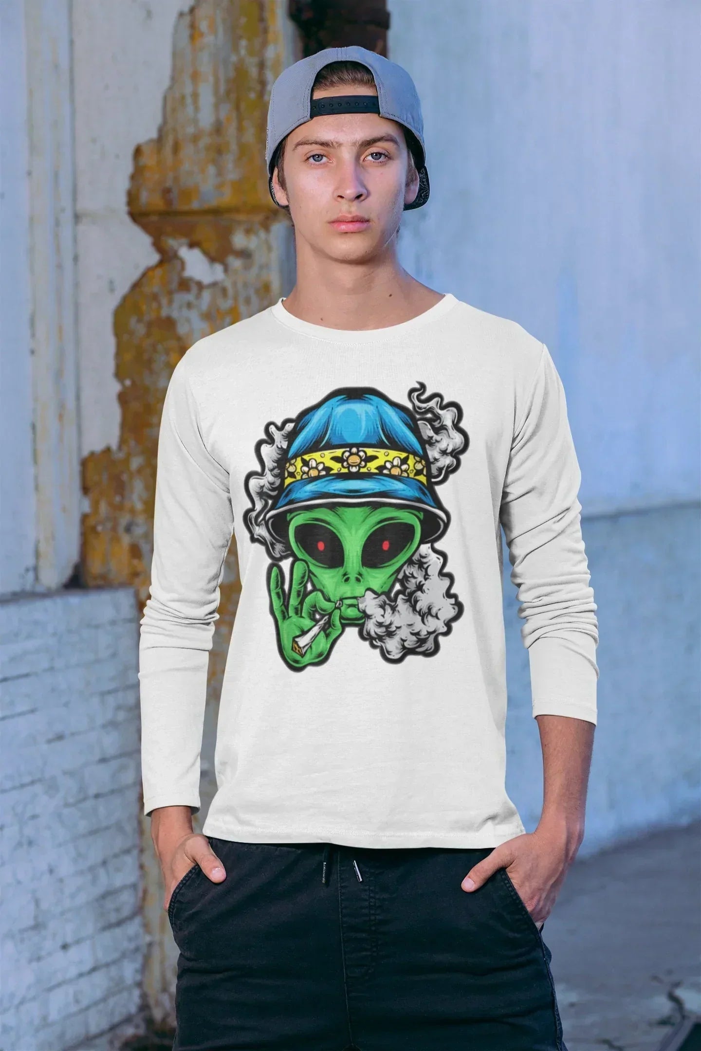 Trippy Alien Stoner Shirt HMDesignStudioUS